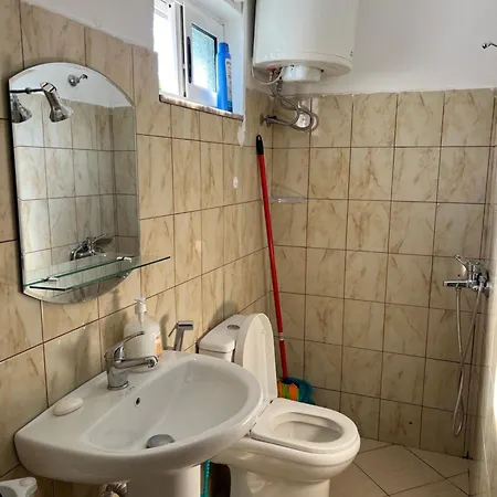 Appartement Inn Apartment Kamez