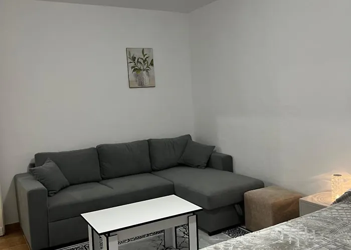 Appartamento Inn Apartment Kamez